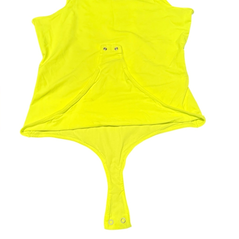 NWOT Skims Fits Everybody Neon Yellow Bodysuit - Picture 5 of 9